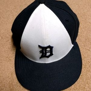 New ERA 59/Fifty Detroit Fitted. 7 3/8